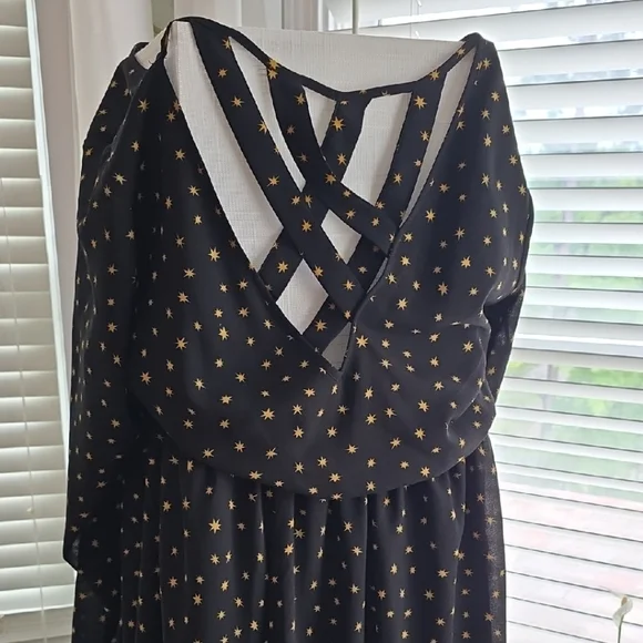 Torrid Black and Gold Asymmetrical Bishop Sleeve Sundress - Picture 3 of 4